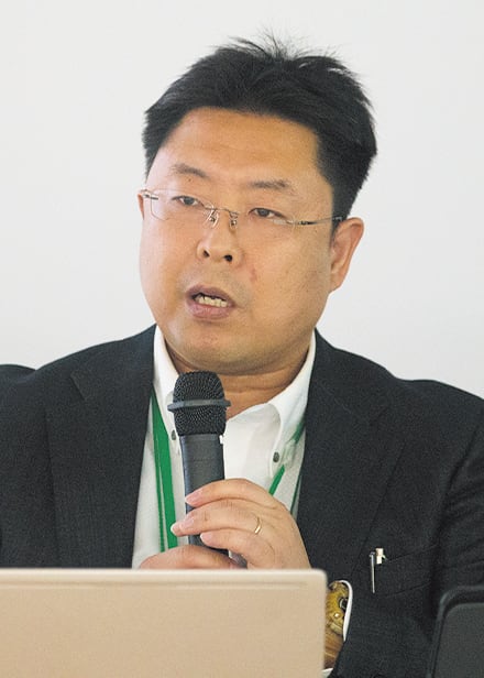 大越 才生氏