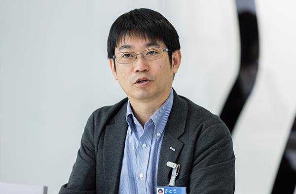 GMOインターネット株式会社 システム本部 プロジェクト統括 エグゼクティブリード 佐藤 嘉昌氏