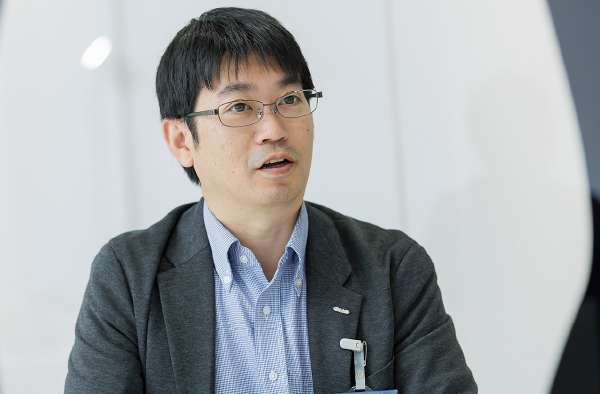 GMOインターネット株式会社 システム本部 プロジェクト統括 エグゼクティブリード 佐藤 嘉昌氏