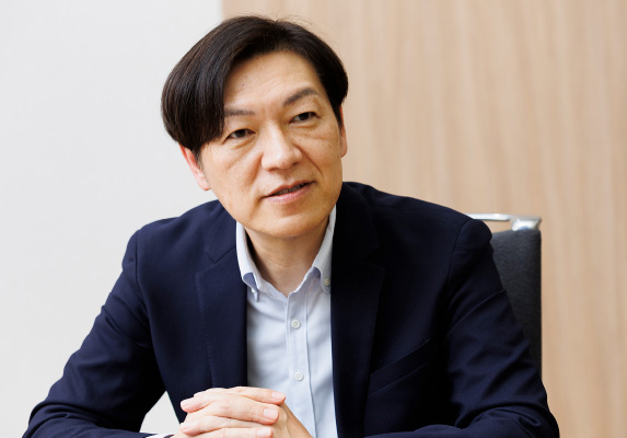 神 留二氏