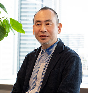 奈良 勝弘 氏