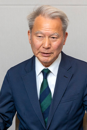 大橋 順二氏