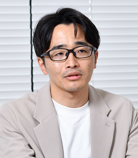 白井 友海氏