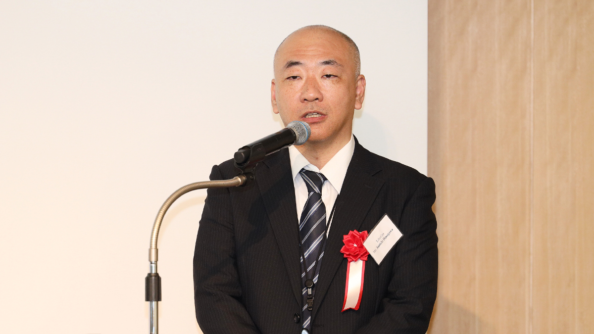 長谷川 順一 氏