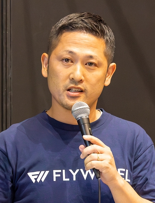 岡 拓磨 氏