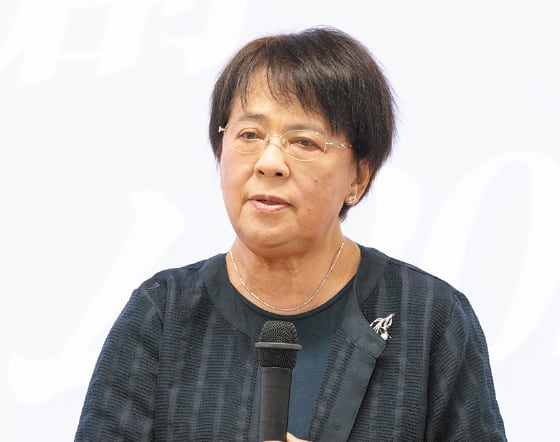 岡本 幾子氏