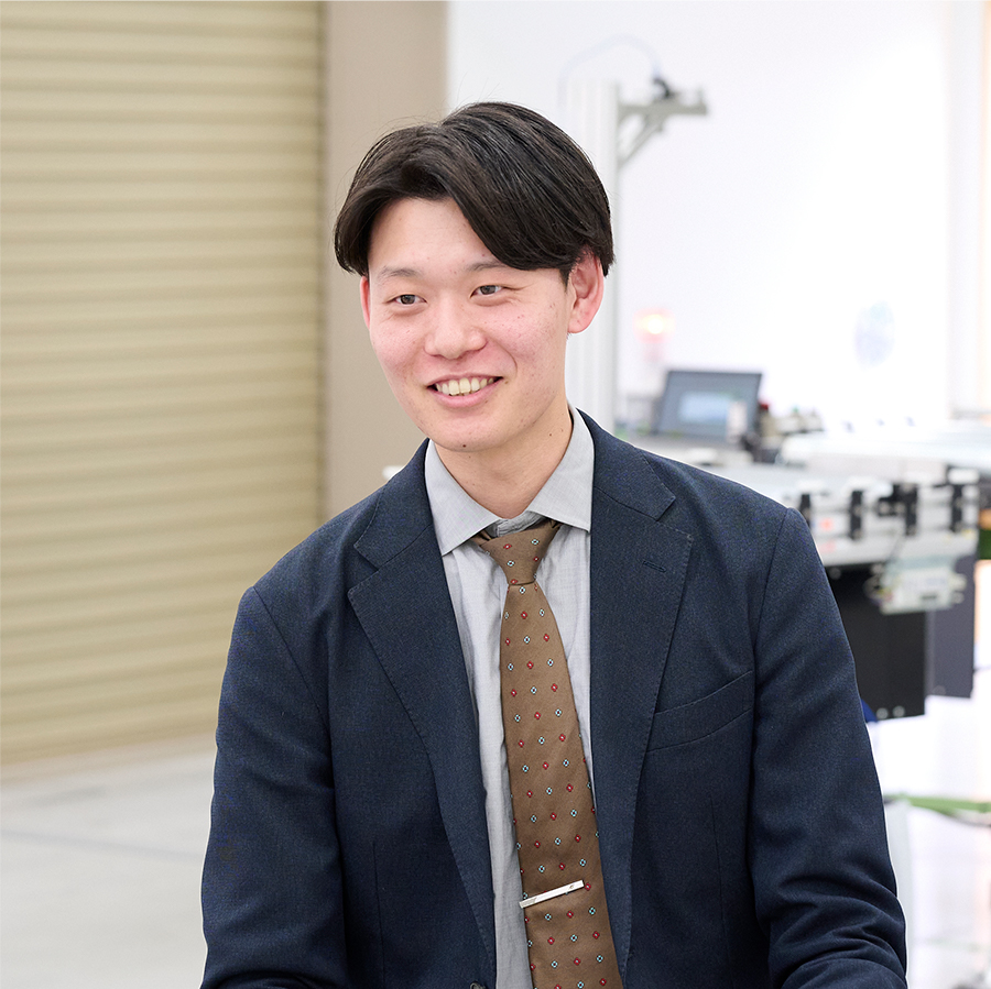 海本 昭都氏