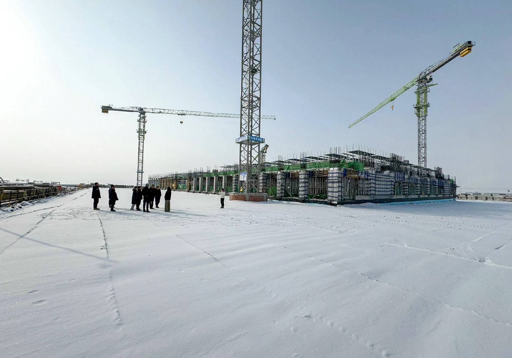 （写真4）建設中の重力エネルギー貯蔵システム（出典：Energy Vaultのホームページより引用）