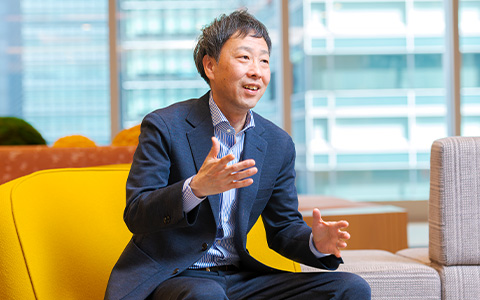 桑添 和浩氏