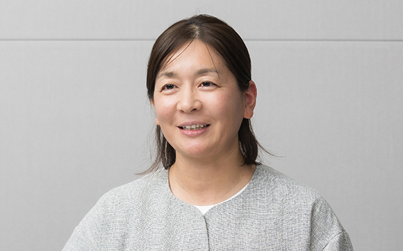 山本 裕子 氏
