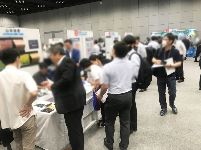 展示会シーン4