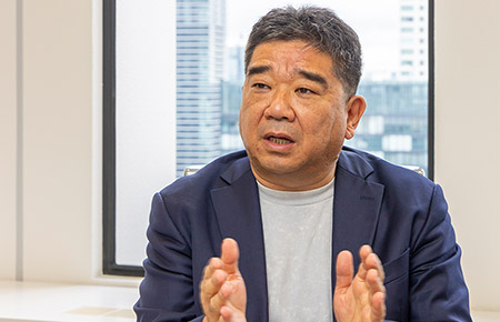 岸田 茂晴氏