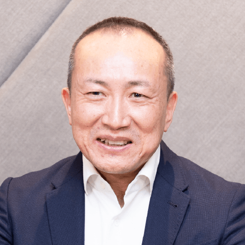 小林 泉氏