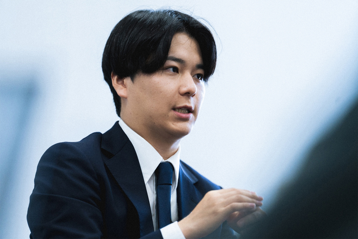 石川斉彬氏