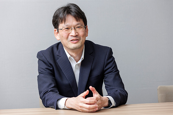 川口 昌宏氏
