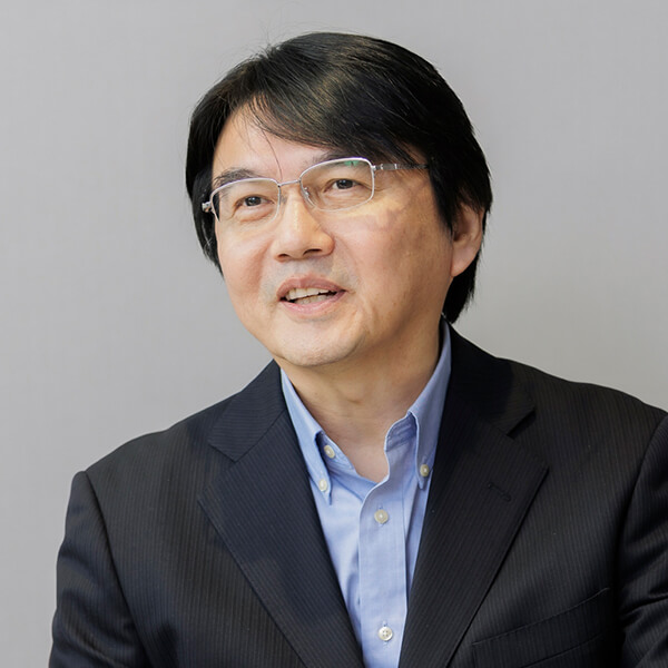 日経BP 総合研究所 イノベーションICTラボ 上席研究員 渡辺 享靖
