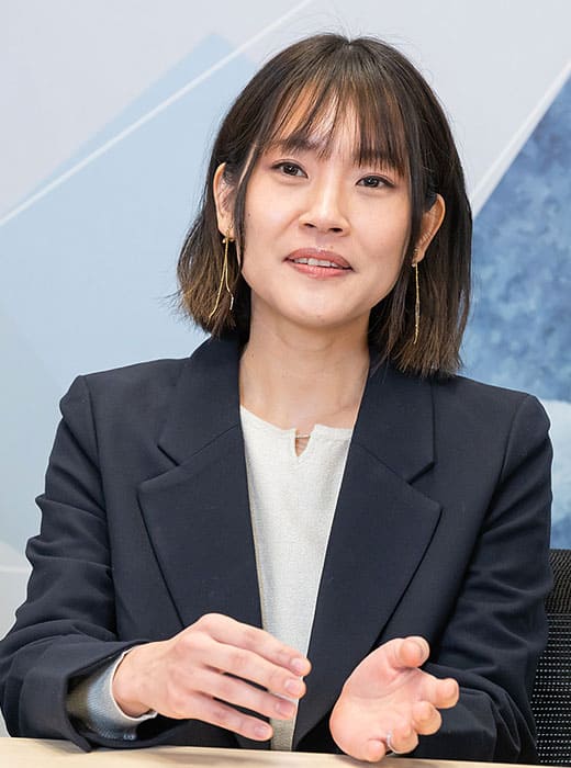栗岡氏