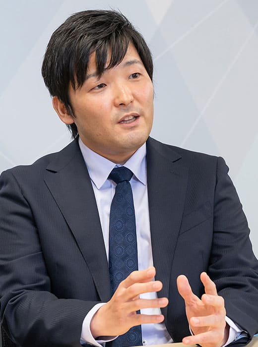 土屋氏