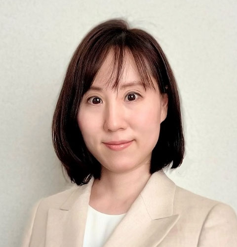 齋藤倫玲 氏