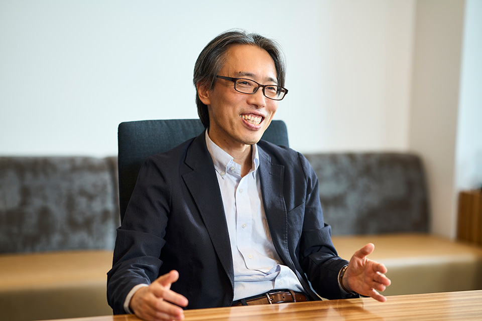 保科 学世 氏