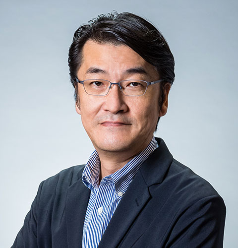 中村彰二朗 氏