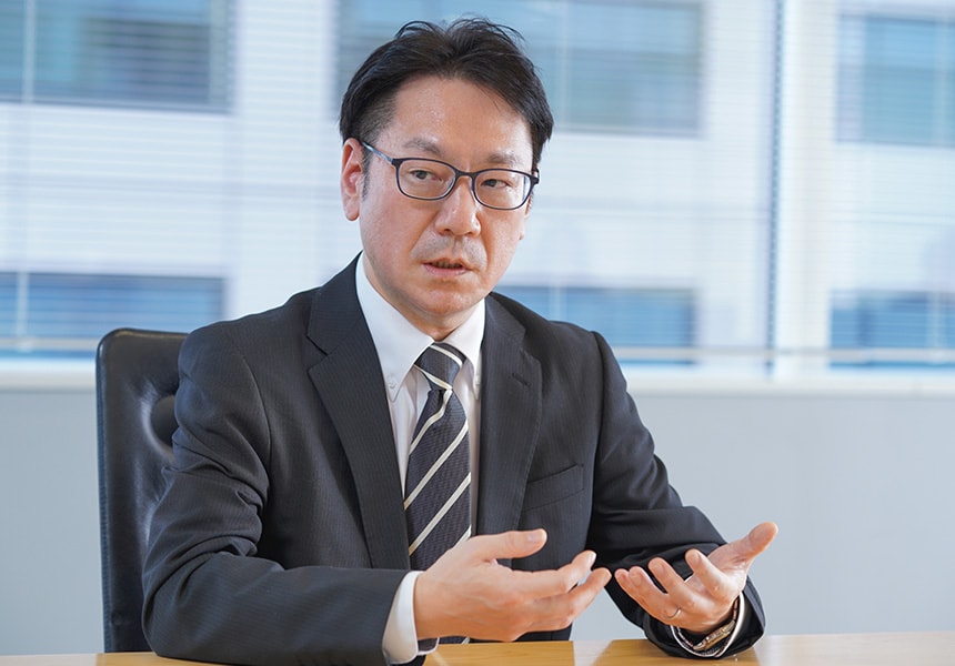 藤谷 智浩