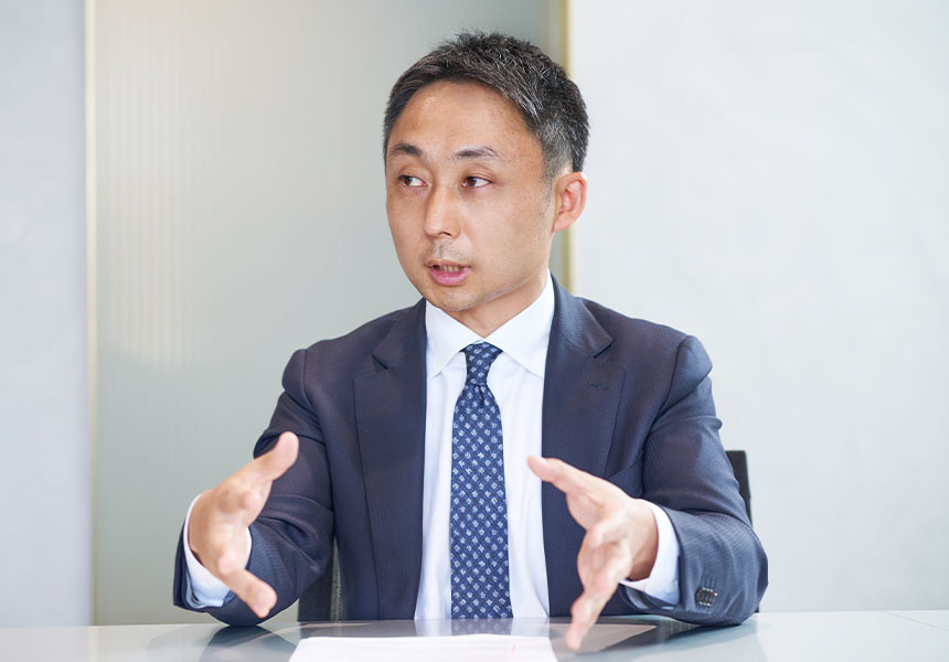 篭島 俊亮