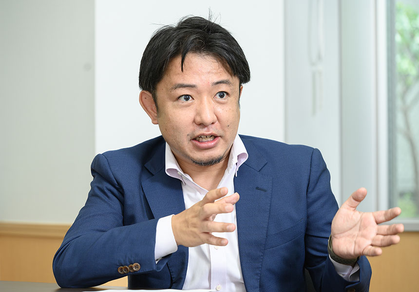 福井 佑樹 氏