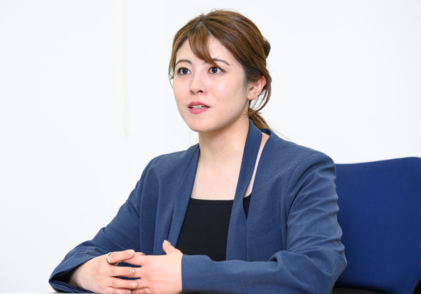 佐藤 彩香氏