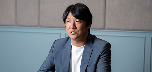 杉本 氏