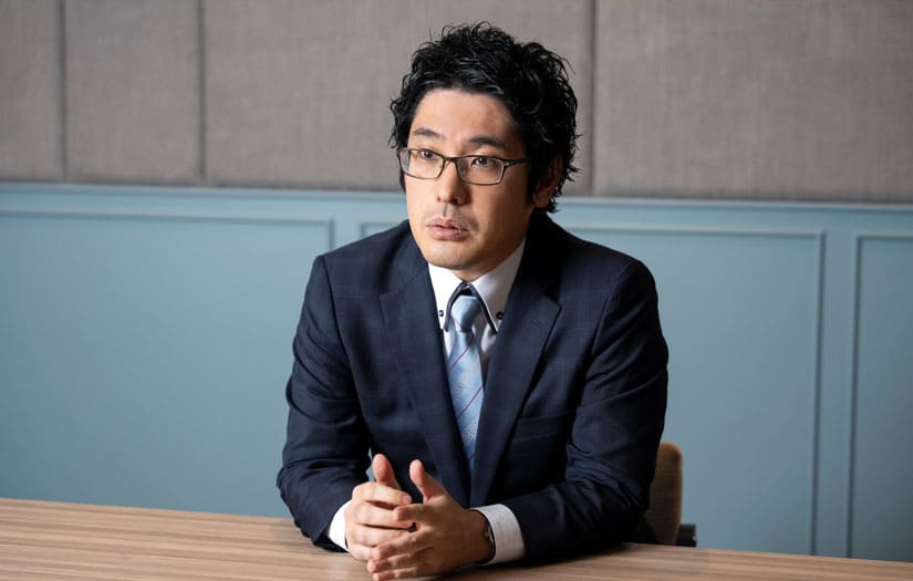 松井 氏