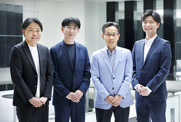 稲永 滋信氏／土屋 敬司氏／辻岡 謙一氏／三善 心平氏