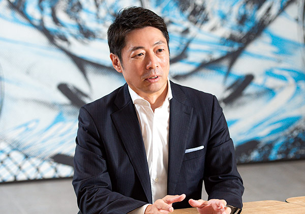 加藤氏