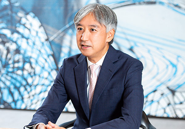 松野氏