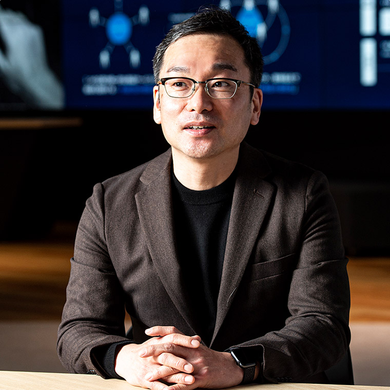 鈴木 謙一氏