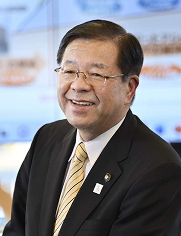 会津若松市長 室井 照平氏