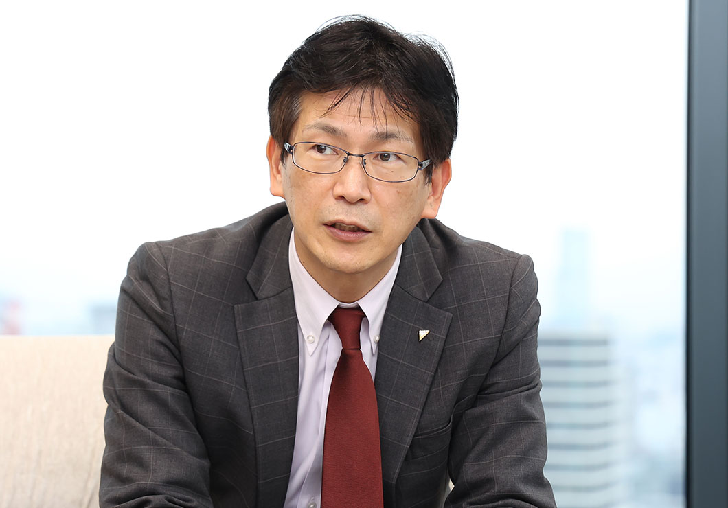 植田 博昭氏