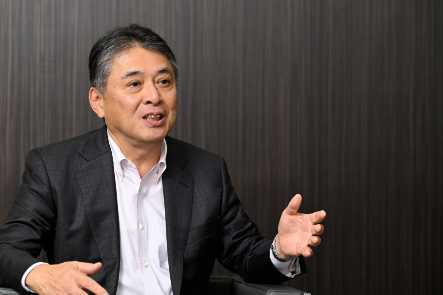 平井 良典氏