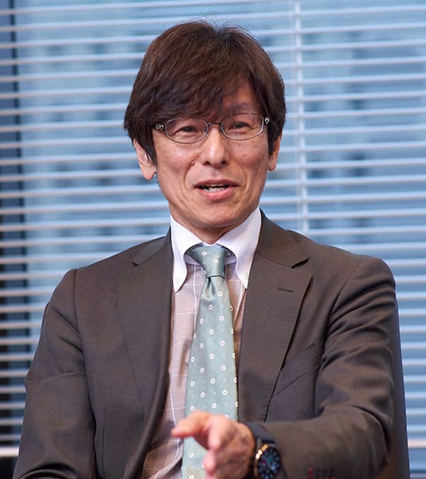 清水氏