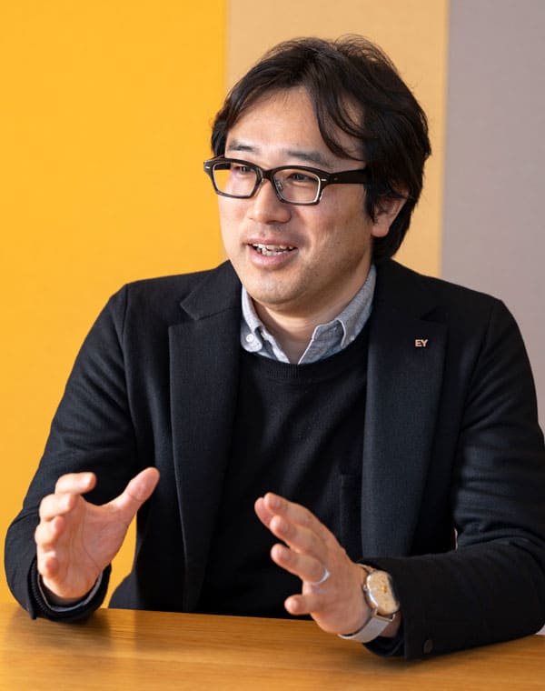 山本氏