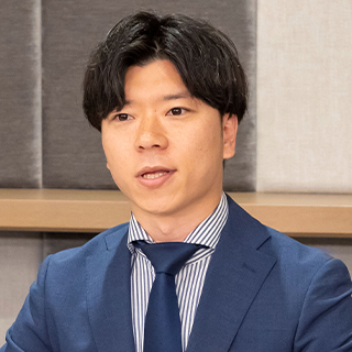 望月 一矢 氏