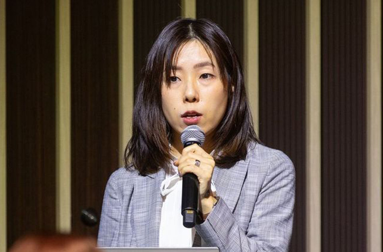 村山 恵子氏