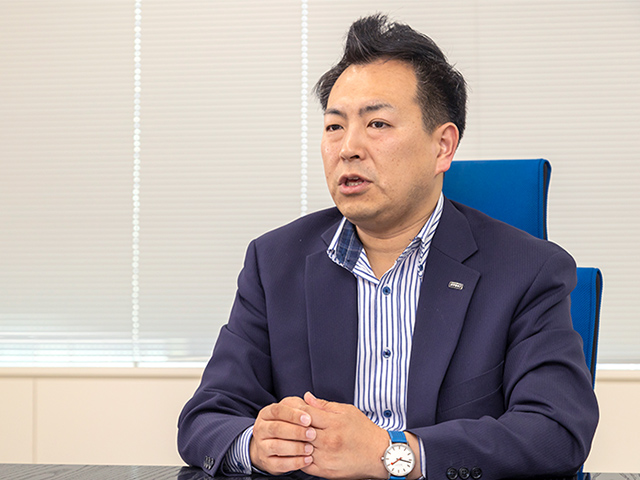 小川 弘幹氏