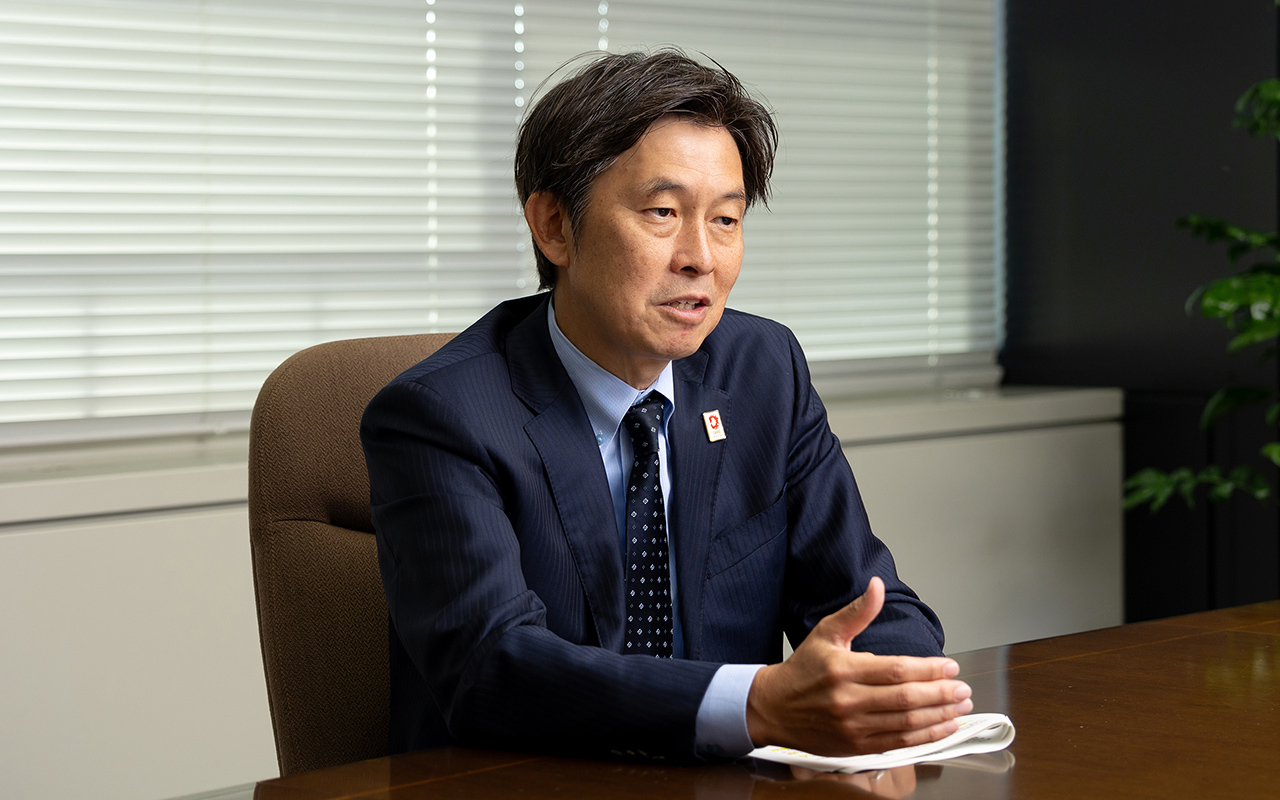 成田 達治氏
