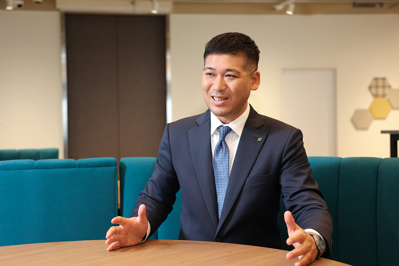 写真:川端 宏氏