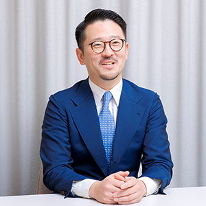 坂本 晃一 氏
