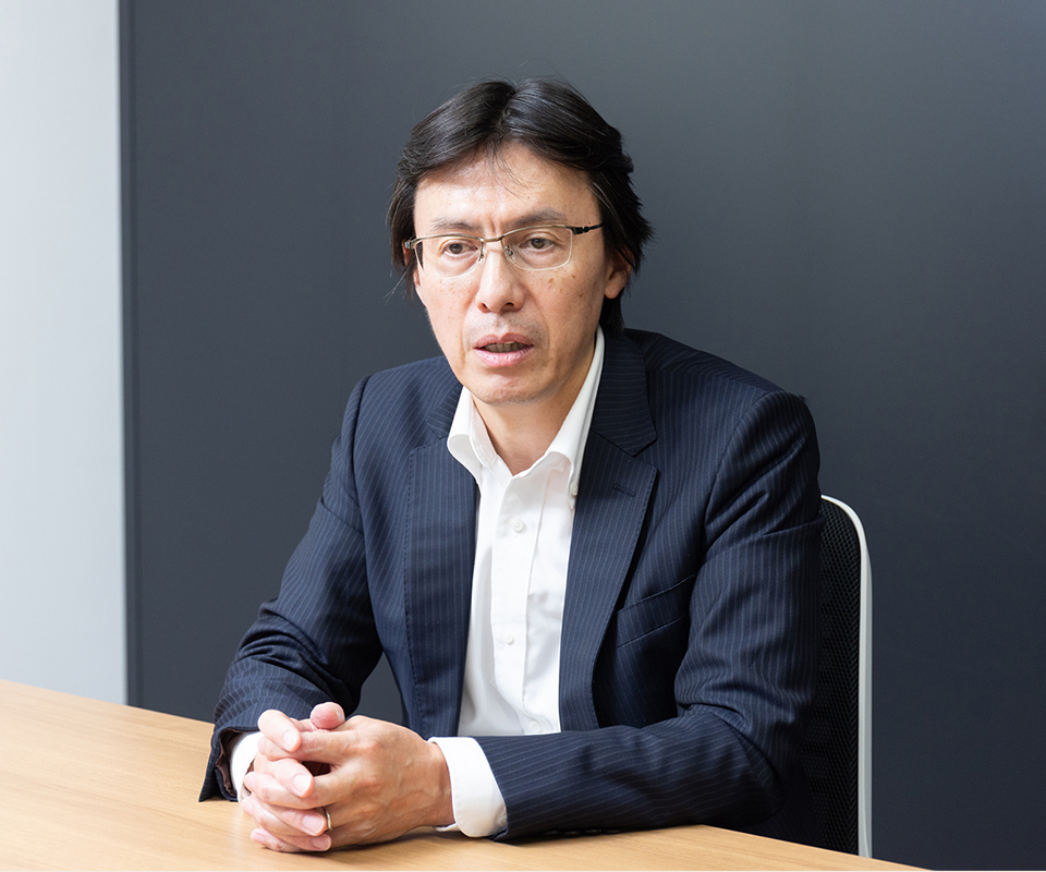佐藤 雅哉 氏