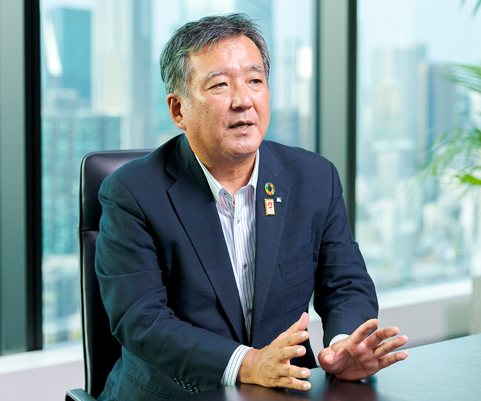 望月 尚幸 氏