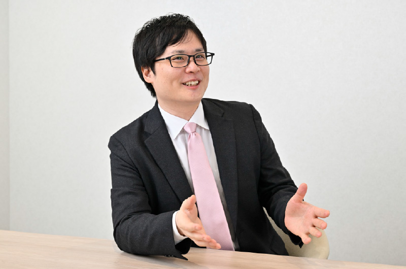 荒木 れい 氏
