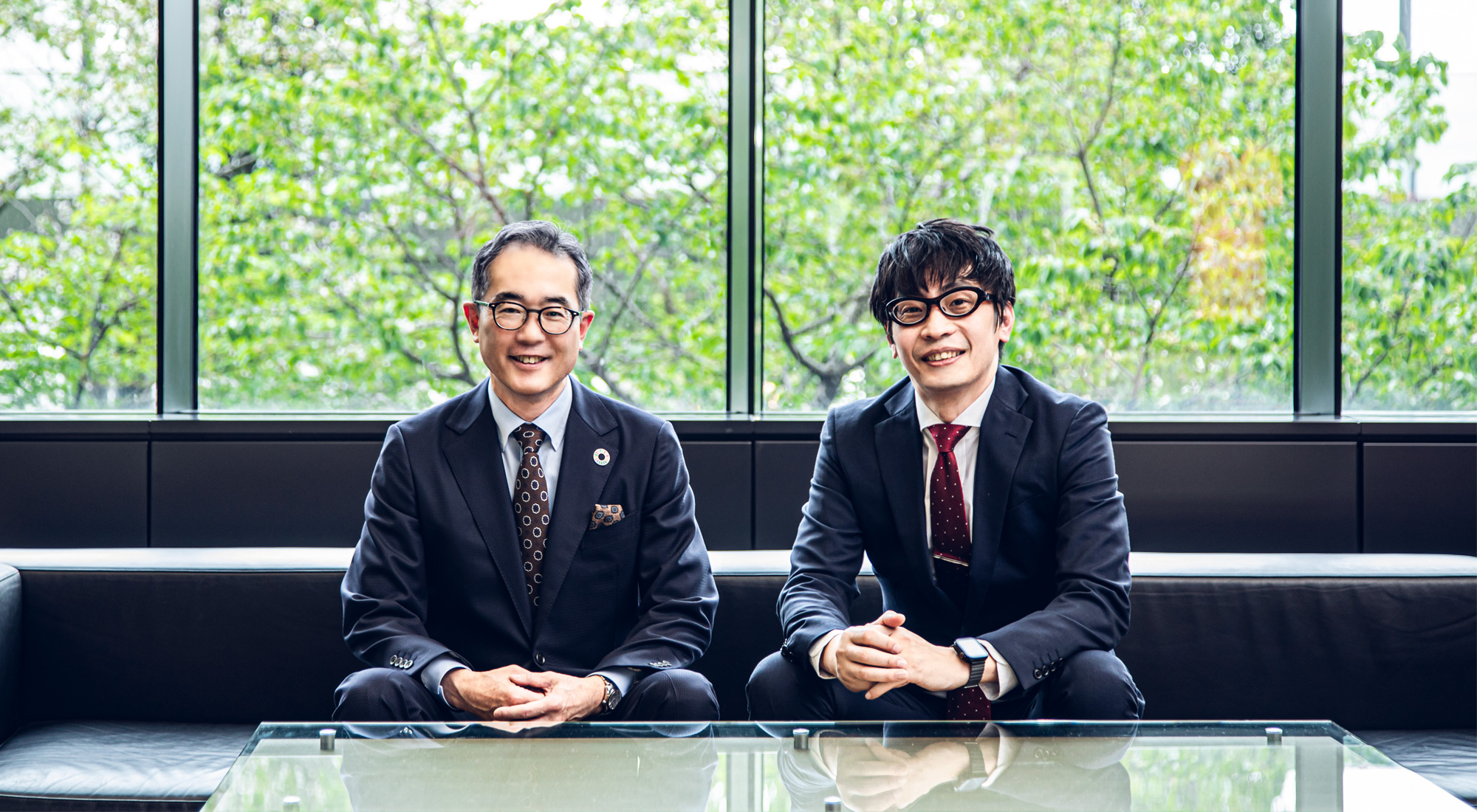 写真：鈴木 統也氏、角坂 晃啓氏